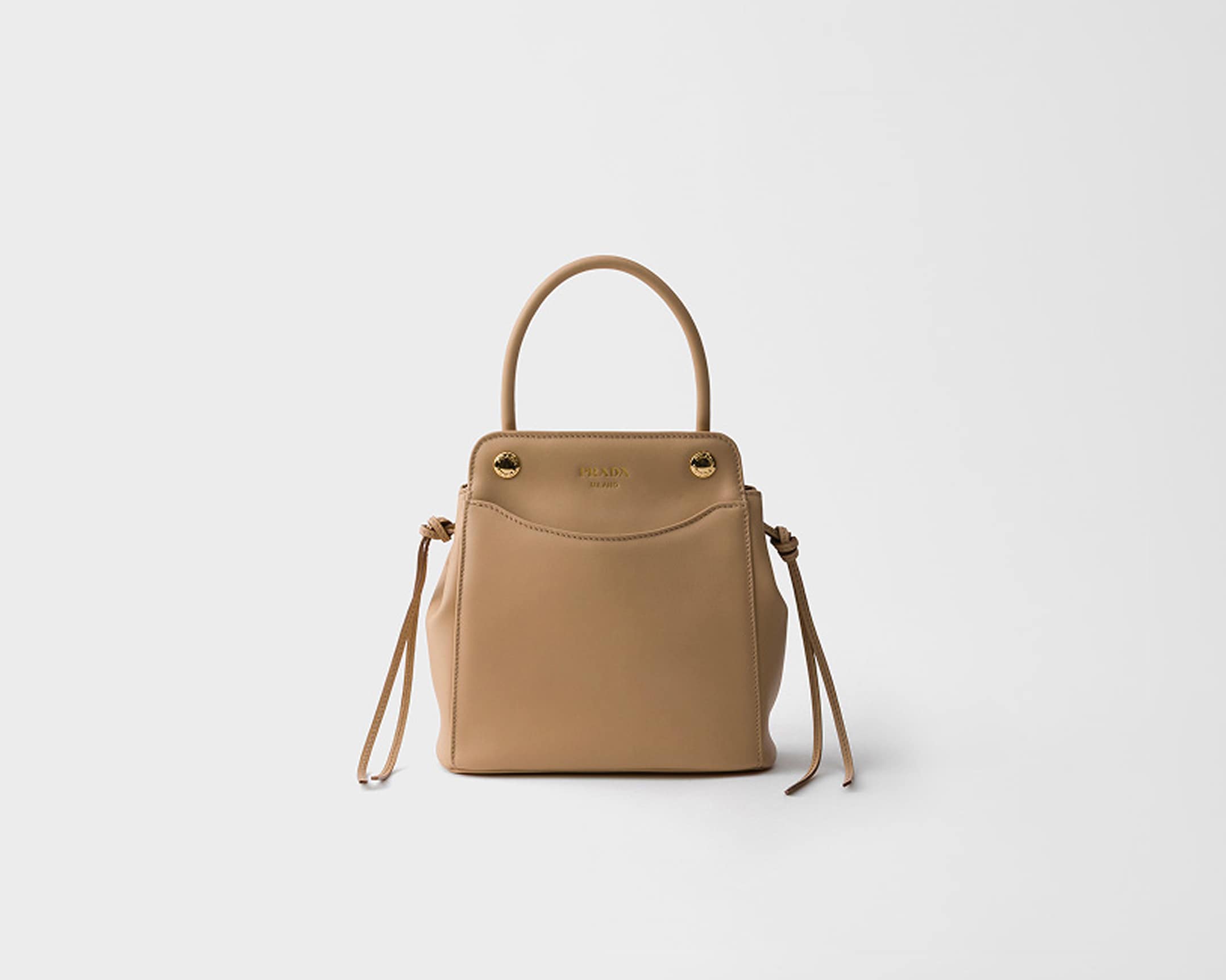 Prada Carry